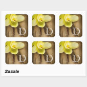 Vanilla Pods and Flower over Wooden Background Vierkante Sticker (Vel)