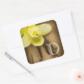 Vanilla Pods and Flower over Wooden Background Vierkante Sticker (Envelop)