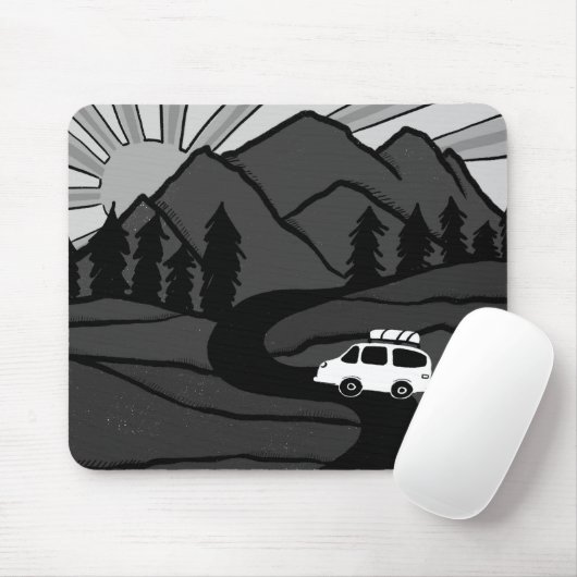 Vanlife MOUNTAIN SUNRISE Illustratie Muismat (Met muis)