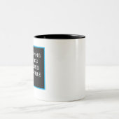 Vanquish the Night Tweekleurige Koffiemok (Center)