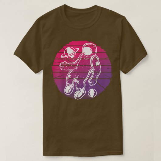 Vaporwave astronaut floating net to some planets,  t-shirt (Design voorkant)