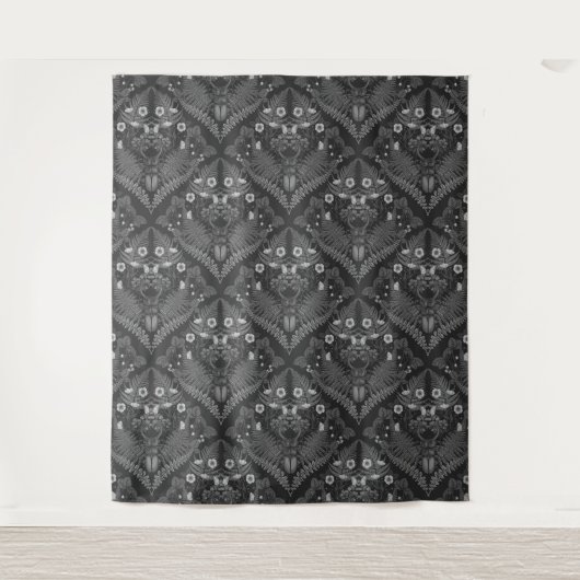 Varens en halskevers, in zwart-wit wandkleed (Voorkant)