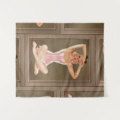 Varga Girl in een roze corset van Alberto Vargas Wandkleed (Voorkant (horizontaal))