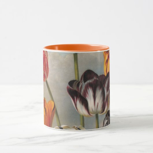  variabele Tulip Flowers in een landschap Mok (Midden)