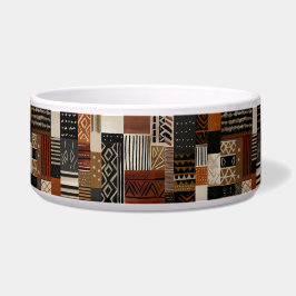 Variations of African motifs in earth tones pet Voerbakje