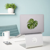 Variegated Monstera Sticker – Clear Cut Leaf (Laptop op bureau)