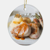 Varkensmannenbrood met aardappelen en bonen keramisch ornament (Links)