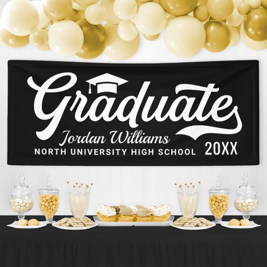 Varsity Graduate Vet Bold Zwarte Script Spandoek