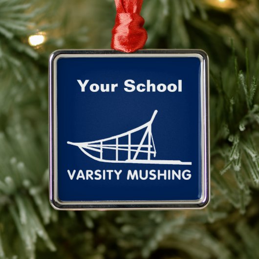 Varsity Mushing Metalen Ornament (Boom)