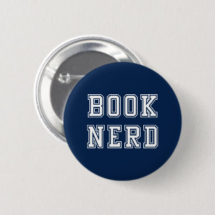 Varsity Style Book Nerd met bewerkbare kleur Ronde Button 5,7 Cm