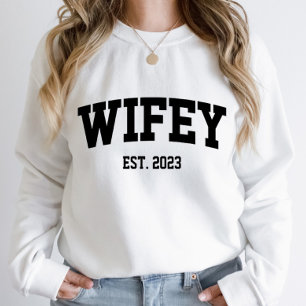 Varsity Style Wifey Est. Minimale jaarminimalisati Trui