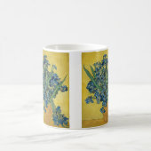 Vase met Irises door Van Gogh Koffiemok (Center)