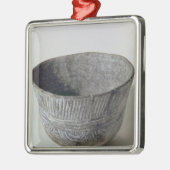 Vase, uit Fontbouisse, 2300-1700 BC Metalen Ornament (Links)