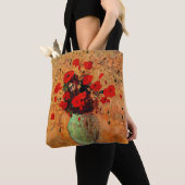 Vase van papavers door Odilon Redon Tote Bag (Dichtbij)