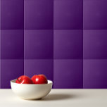Vast donkerviolet paars tegeltje<br><div class="desc">Duurzame kleur, donkerviolet paars ontwerp.</div>