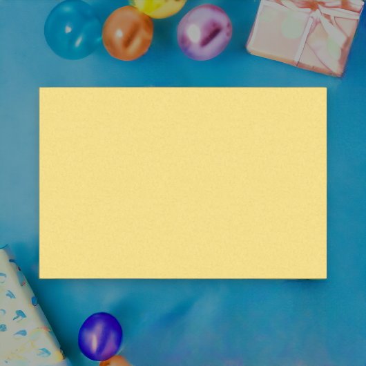 vast geel tissuepapier