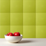 Vast wasabinegroen tegeltje<br><div class="desc">Zeer eenvoudig ontwerp in wasabi-groene vaste kleur.</div>