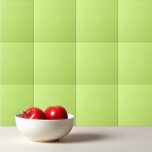 Vaste kleur zachte lichte kalk groen tegeltje<br><div class="desc">Solid kleurenzacht licht groen,  eenvoudig ontwerp.</div>