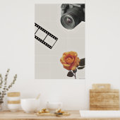Vastgelegde Bloei: Camera, Film & Roos Collage Poster (Keuken)