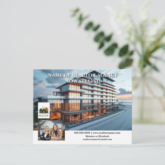 Vastgoedmarketing bewerkbare nieuwe eigenschappen briefkaart (Staand voorkant)