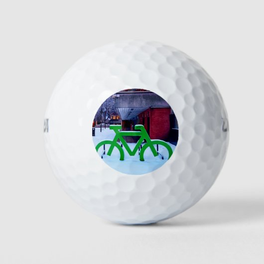 Vastzitten in de sneeuw golfballen (Voorkant)