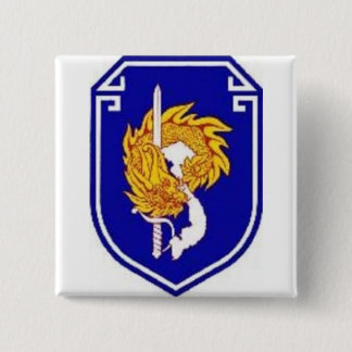 VBQG VIERKANTE BUTTON 5,1 CM