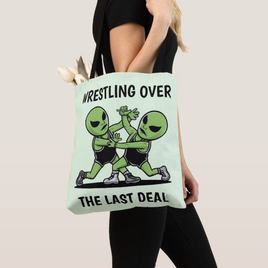 Vechten tegen aliens tote bag (Dichtbij)