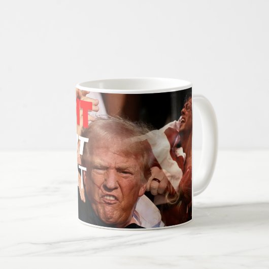 VECHTEN VECHTEN TEGEN Trump Coffee Mok (Voorkant rechts)
