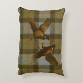 Vechtende fazanten op tweed / tartan achtergrond  accent kussen (Achterkant (Verticaal))