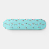 vechtkunsten op blauw persoonlijk skateboard (Horizontaal)
