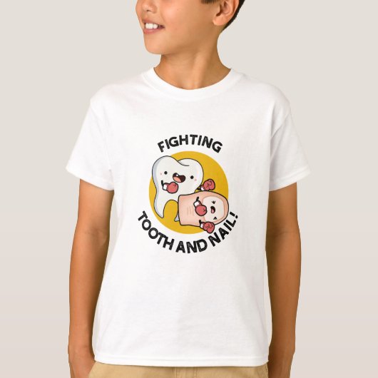 Vechttand en nagel Grappige boksen puns T-shirt (Voorkant)