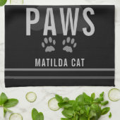 Veeg de zwarte keukenhanddoek van uw poesje af (Gevouwen)