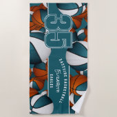 Veel basketballen aangepaste teamnaam blauwgroen w strandlaken (Voorkant)