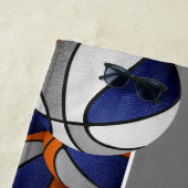 Veel basketballen blauw grijs team kleuren strandlaken (In situ)