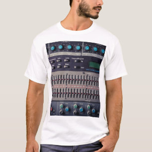 Veel Buttonnen Sound Mixer Studio T-shirt