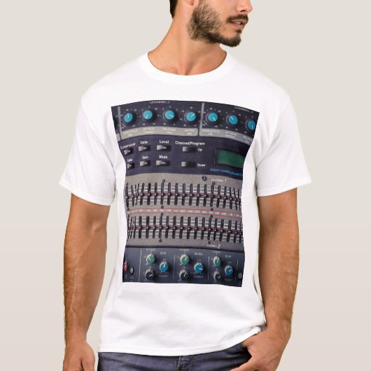 Veel Buttonnen Sound Mixer Studio T-shirt (Voorkant)
