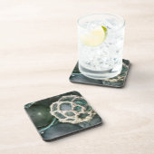 Veel glazen drijvers, Alaska Drankjes Onderzetter (Rechterzijde)