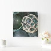 Veel glazen drijvers, Alaska Vierkante Klok (Huis)