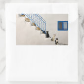 Veel katten op een witte trap in een Grieks dorp Rechthoekige Sticker (Tas)