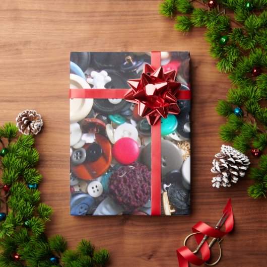 Veel kleurrijke Buttonnen Cadeaupapier (Feestdagen Geschenken)