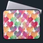 Veel liefde in harten Waterverf Laptop Sleeve<br><div class="desc">Waterverf kleurrijke gradiëntharten omlaag patroon.</div>