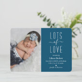 "Veel liefde" Moderne aankondiging foto van geboor (Staand voorkant)
