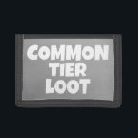 Veel Loot Gamer Kinder Grijze Tekst Slogan Drievoud Portemonnee<br><div class="desc">Uw zoon zal genieten van deze gamer thema portemonnee. Leuke dikke witte tekst zegt 'Common Loot' op een grijze achtergrond met een rand van sterren. U kunt de tekst en het achtergrond afbeelding aanpassen! Maakt een geweldig verjaardagsfeestje voor gamer kinder die graag battle royales cadeaus. Ontworpen door JessicaAmber. Creëer 20...</div>
