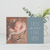 Veel meer liefdesblauwe foto-geboorteaankondiging (Staand voorkant)