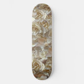 Veel mooie rozenblaadjes persoonlijk skateboard (Voorkant)