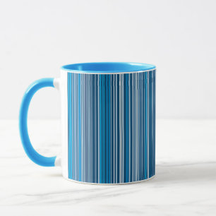 Veel multi gekleurde strepen in het blauw mok