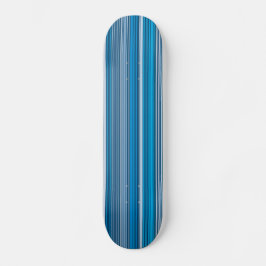 Veel multi gekleurde strepen in het blauw... persoonlijk skateboard