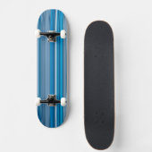 Veel multi gekleurde strepen in het blauw... persoonlijk skateboard (Voorkant)