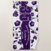 Veel voetballen aangepaste teamnaam paars strandlaken (Voorkant)