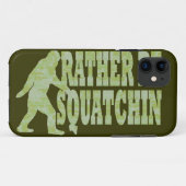 Veeleer squatchin op groene camouflage Case-Mate iPhone case (Achterkant (horizontaal))